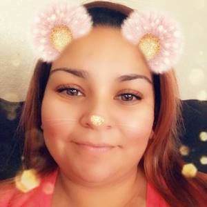 Meet your Posher, Leticia